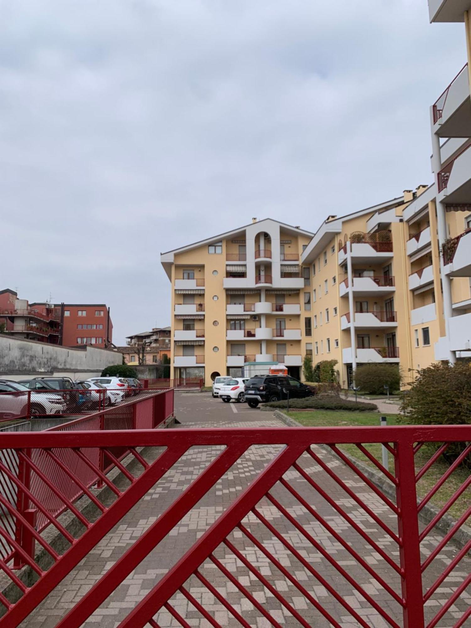 Bellissimo Appartamento Riservato Vicino Al Centro Верона Экстерьер фото